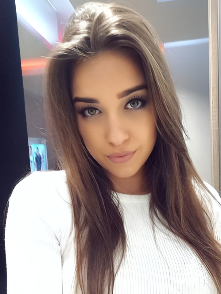 Анфиса привлекальеная девушка из Колпино цена от 3000 руб