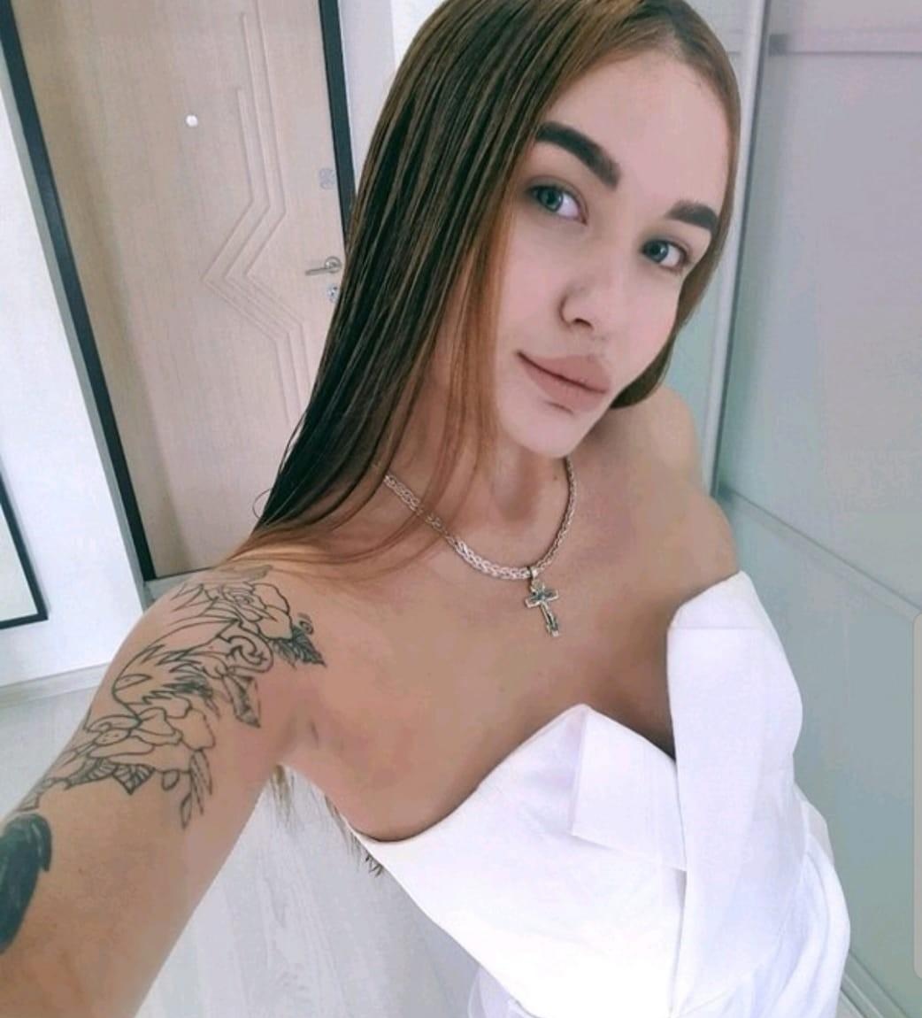 Настя привлекальеная девушка из Колпино цена от 3000 руб