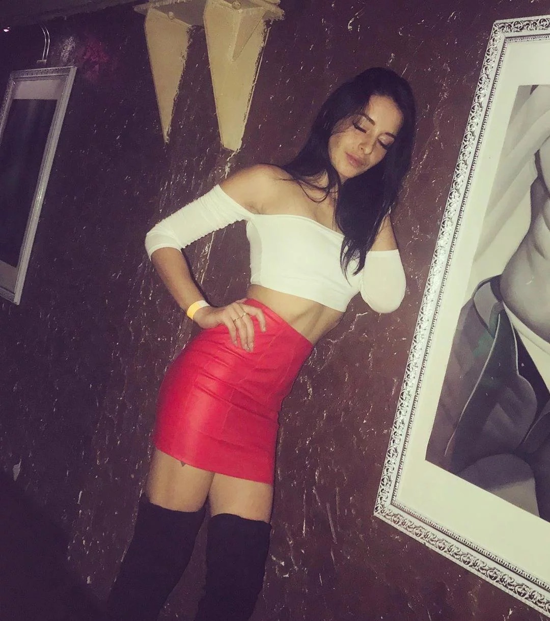 Тамара привлекальеная девушка из Колпино цена от 3500 руб