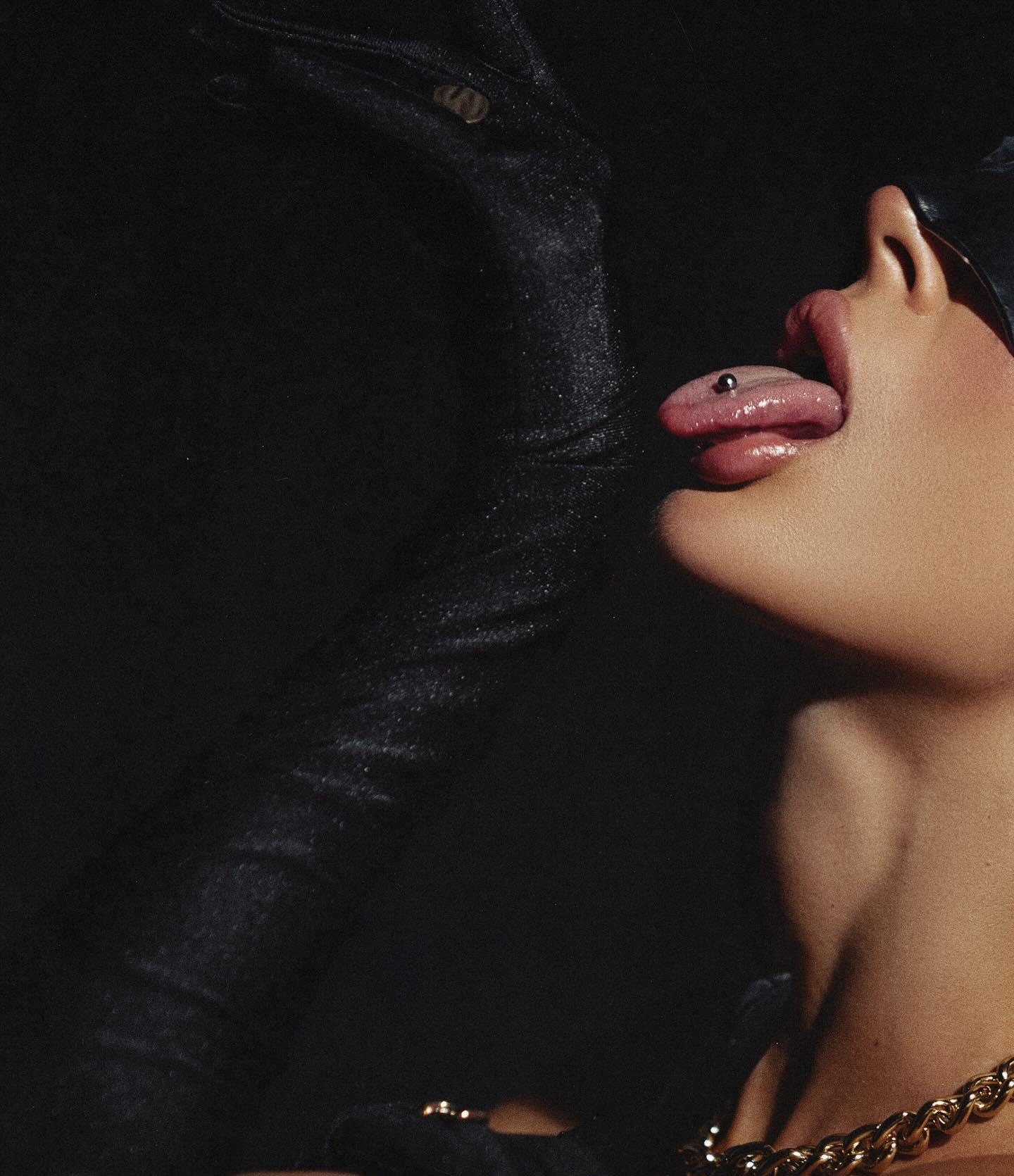 Индивидуалка Лада, доступна для личного знакомства от 10000 руб