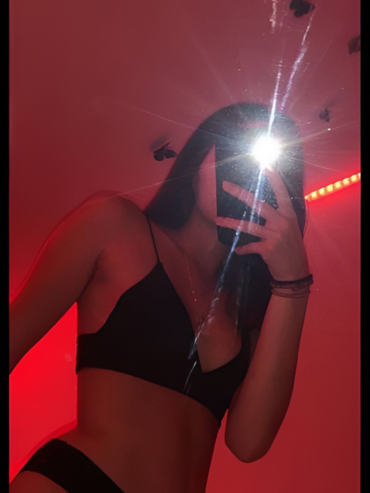 Индивидуалка Марта, доступна для личного знакомства от 2000 руб