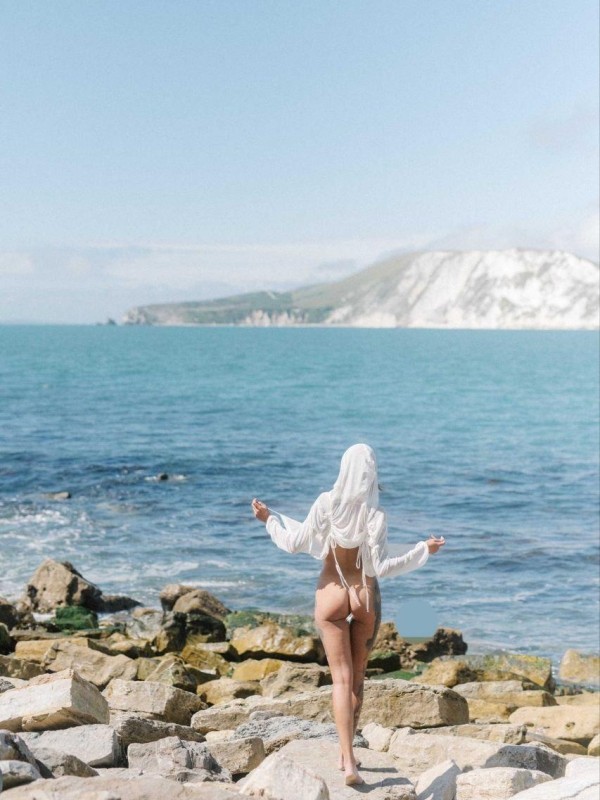 Светлана привлекательная девушка из Колпино цена от 6000 руб